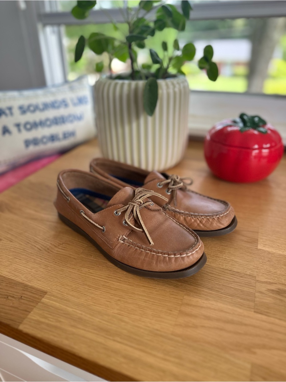 Sperry 2-Eye Boat Shoes - Women’s 8.5 - Picture 2 of 7